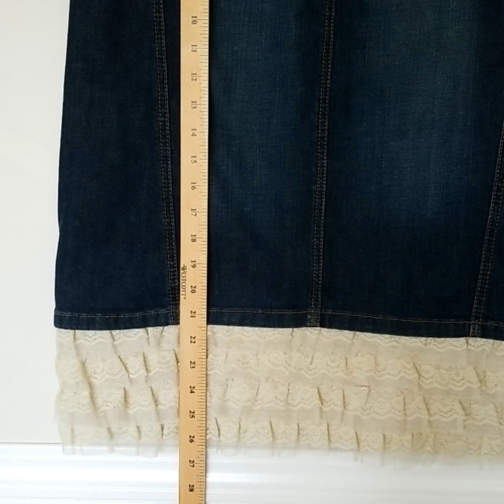 Modest denim skirt - Picture 7 of 7
